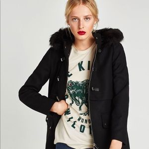 Zara black coat with faux fur collar